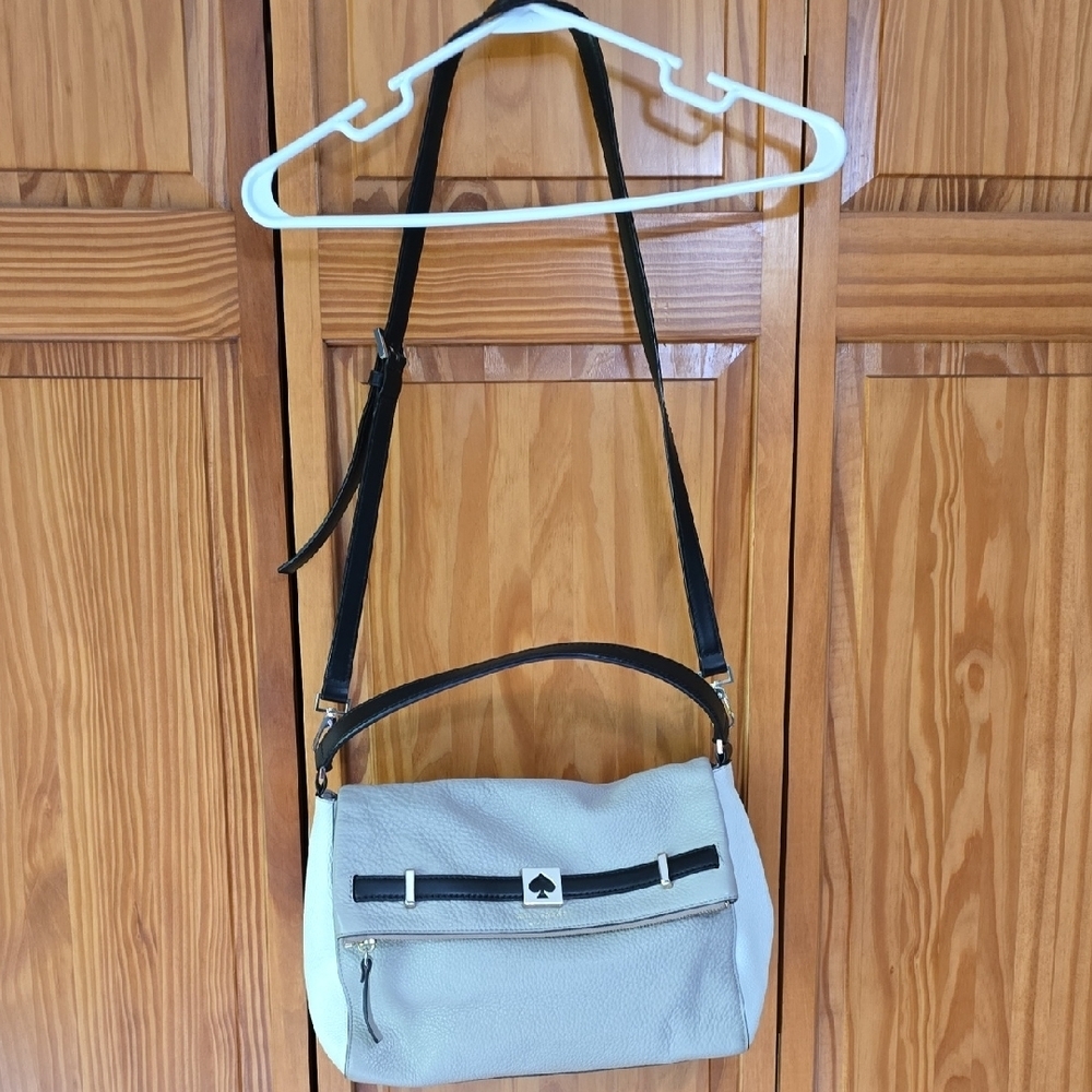Kate Spade Gray and Black Shoulder Bag EUC - Picture 2 of 11